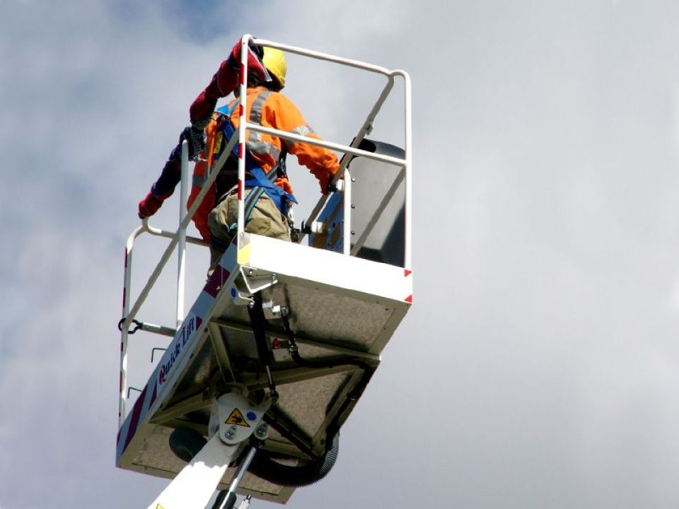 Cherry Picker Hire Brisbane Extended Height